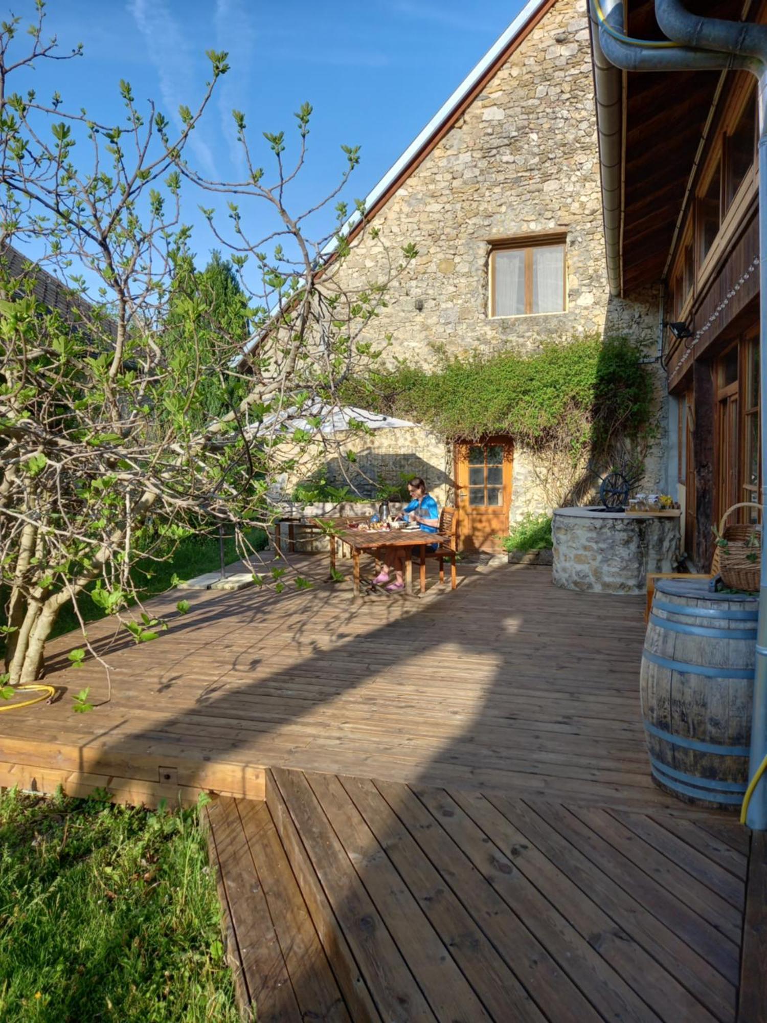 Valreley, Chambres Et Table D'Hotes Eco-Friendly Avec Bain Nordique Au Sud Du Massif Du Jura Champagne-en-Valromey Zewnętrze zdjęcie